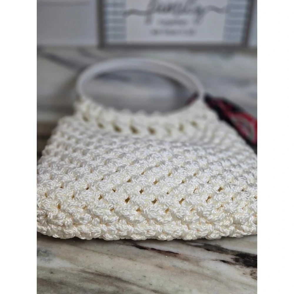 Vintage Style Cream Crochet Handbag White Ring Handle Boho Tote Cottagecore
